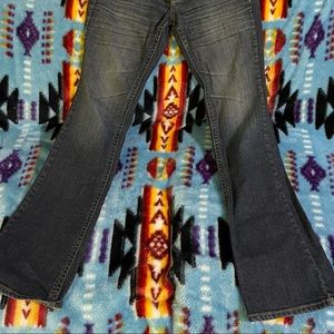 NWOT Charlotte Russe size 6 low rise skinny boot cut